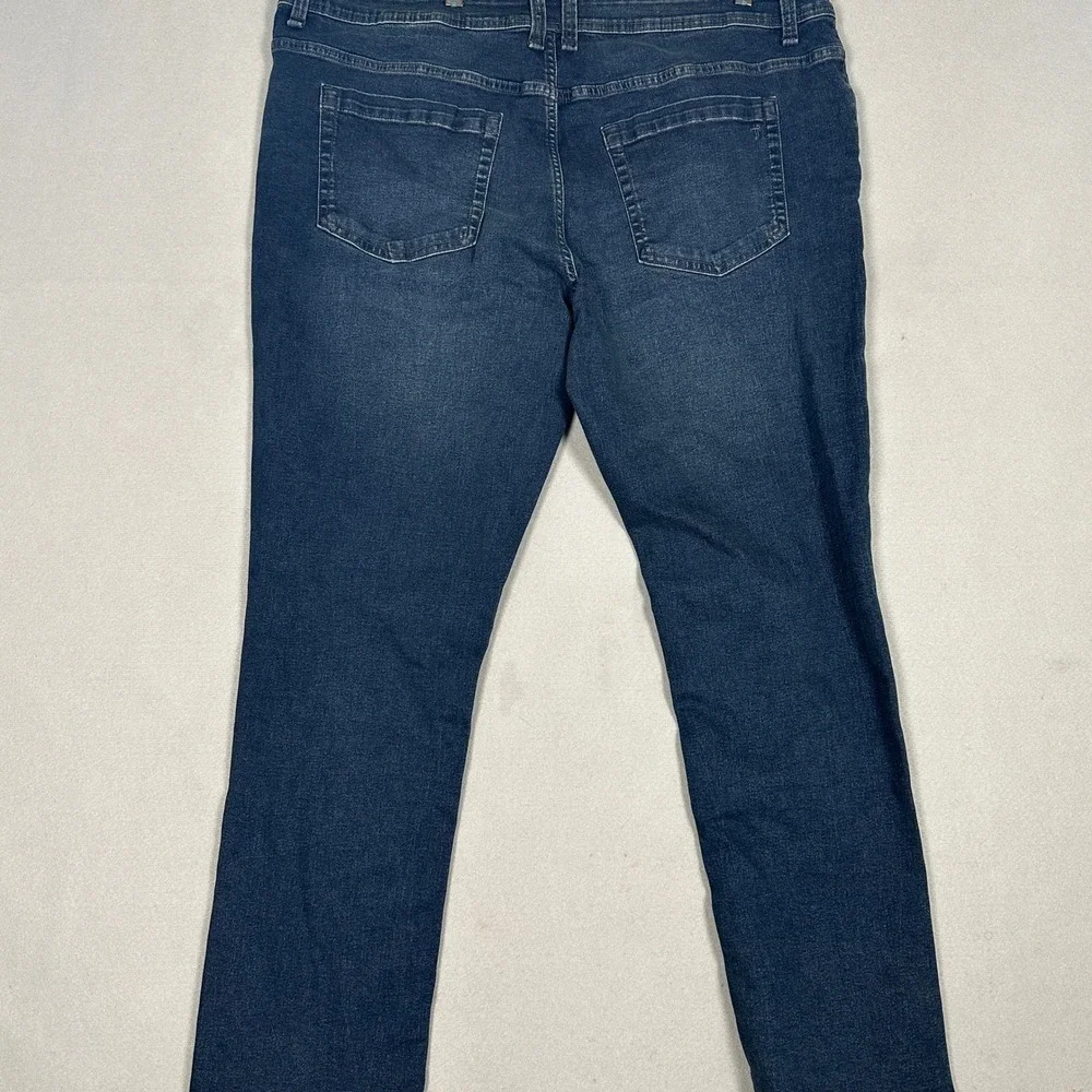 The Perfect Jean Mens 40x30 TPJ Medium Blue Athletic Tapered Stretch Performance